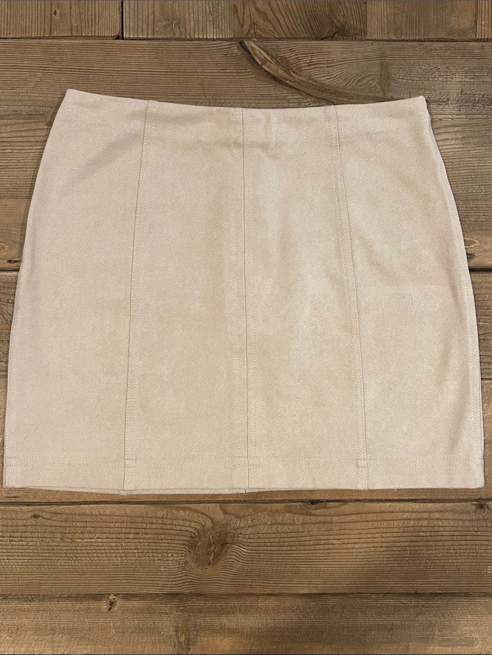 Women's Cream Mini Skirt - fits like XS!!!